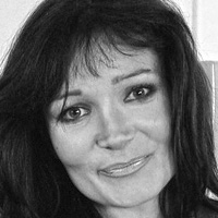 115_original_sarah-jayne-gratton-bw-200x200